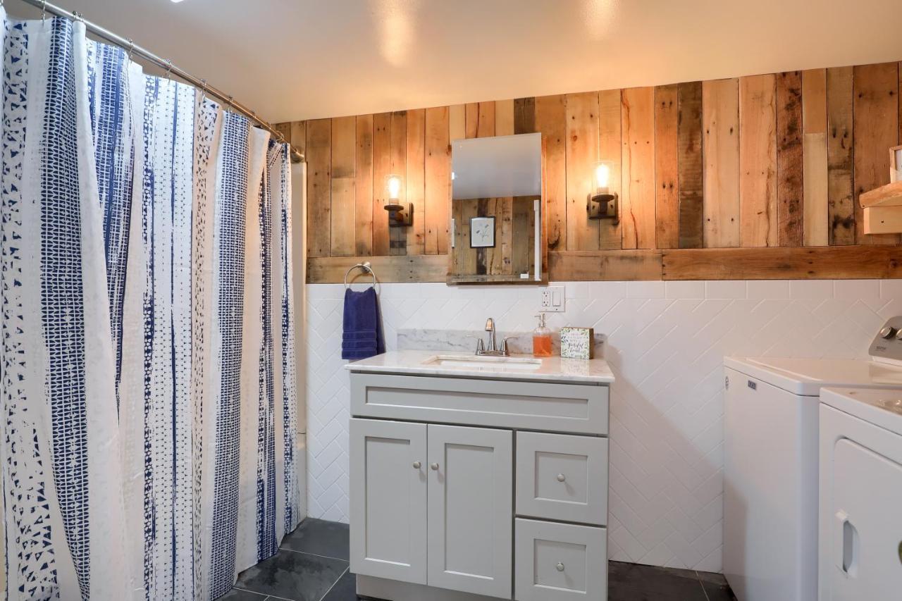 5 Bd W Hottub - Mins To Hunting Hiking & Fishing Apartment New Providence Exterior photo