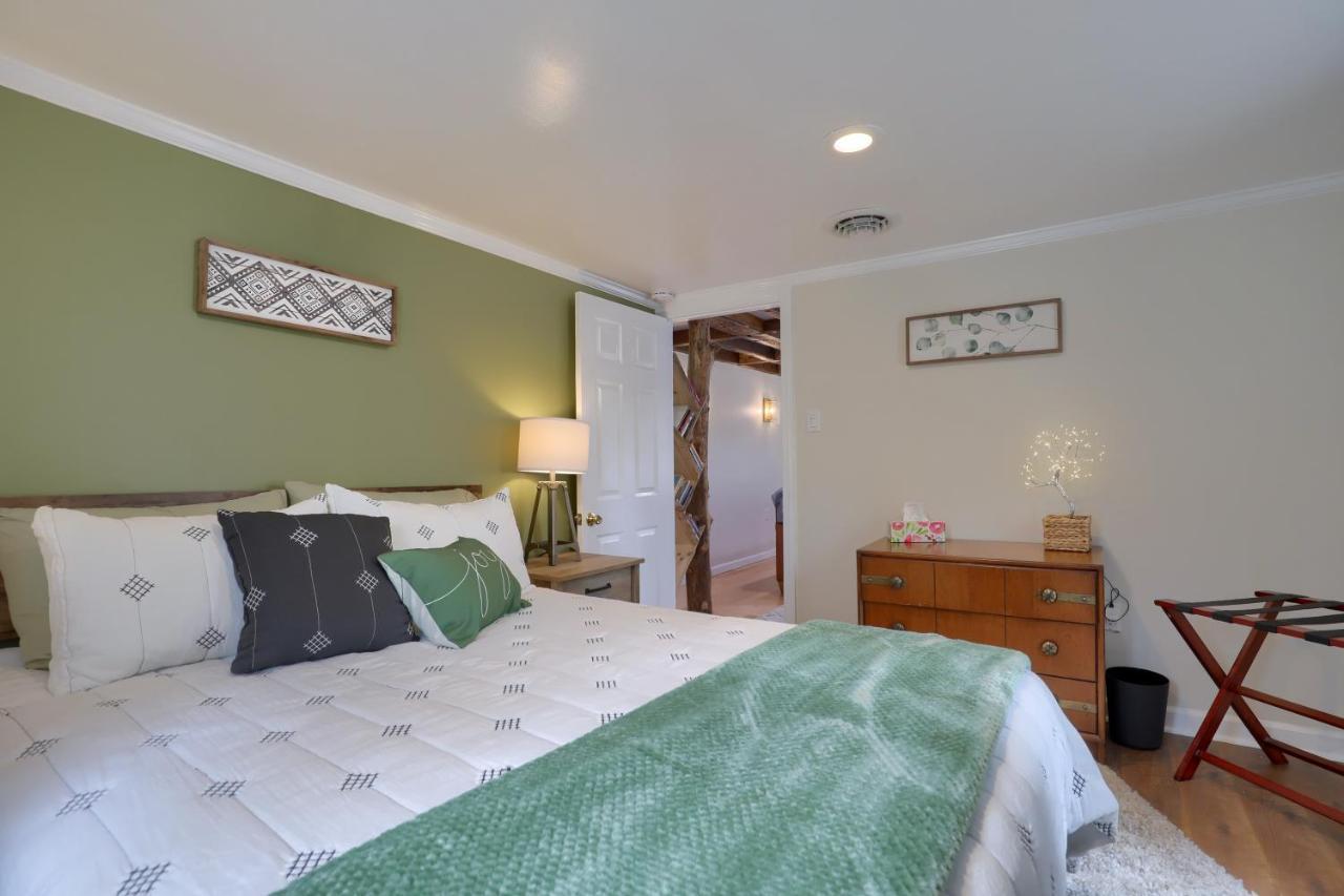 5 Bd W Hottub - Mins To Hunting Hiking & Fishing Apartment New Providence Exterior photo